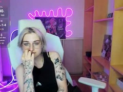 Recent screenshot of caroline_carterr