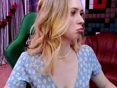 Recent screenshot of carolinedjoi