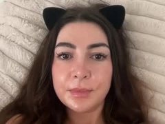 Recent screenshot of cassieuncut