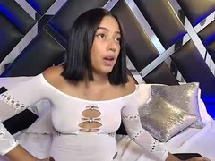 Recent screenshot of cheerry_moon