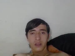 Recent screenshot of chiki_hottt