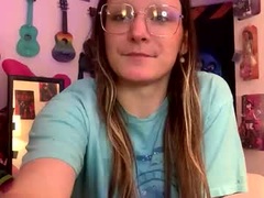 Recent screenshot of chippiesbedroom