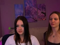 Recent screenshot of chloe_chery