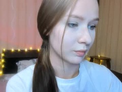 Recent screenshot of chloe_wifeys