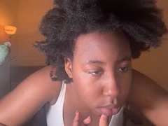 Recent screenshot of chocolatebunnycakez