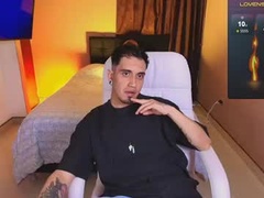 Recent screenshot of chris_ars