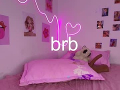 Recent screenshot of cinniaa_