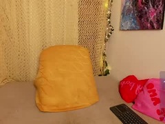 Recent screenshot of claradoll_