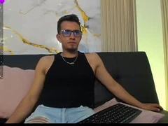 Recent screenshot of clyde_tay