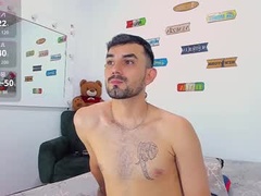 Recent screenshot of cris_stone