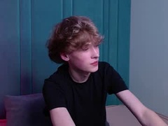 Recent screenshot of curlytwinkboy
