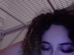 Recent screenshot of curvyyus