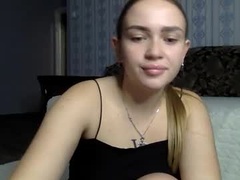 Recent screenshot of cute_shy06