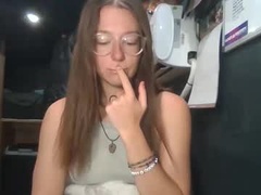 Recent screenshot of d3sert_moon