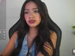 Recent screenshot of dalila_holly