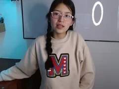 Recent screenshot of dani_booo