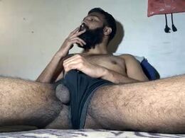 desi_boy799417's Profile Picture