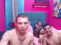 Recent screenshot of destroys_fuck