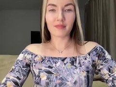 Recent screenshot of dollamour