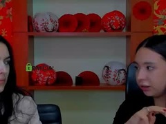 Recent screenshot of dominika_glow