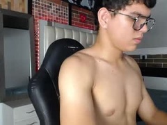Recent screenshot of eithan_sexboy