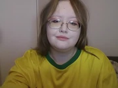 Recent screenshot of elayne__sweet