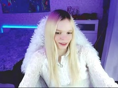 Recent screenshot of emily_nyaffe