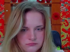 Recent screenshot of emma_dance_