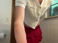 Recent screenshot of emmarose_2222