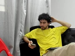 Recent screenshot of ethan_col