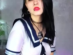 Recent screenshot of eva__fashionista