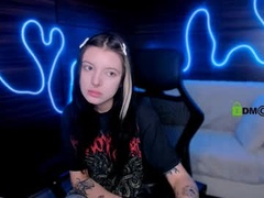 Recent screenshot of evi_angel