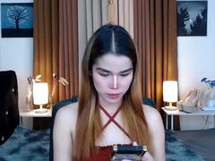 Recent screenshot of ezrahollywood