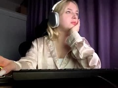 Recent screenshot of foxylure