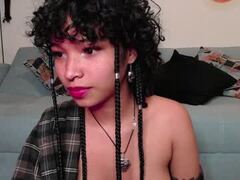 Recent screenshot of freaky_doll_