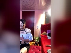 Recent screenshot of gatita_033