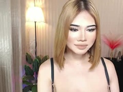Recent screenshot of helery_hilton