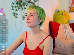 Recent screenshot of hey_agatha
