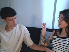 Recent screenshot of hisandherlive