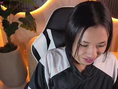 Recent screenshot of hollypeytoon