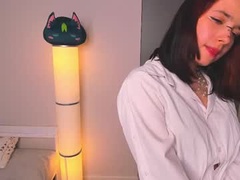 Recent screenshot of honeey_beee