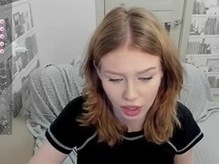 Recent screenshot of honey__pie