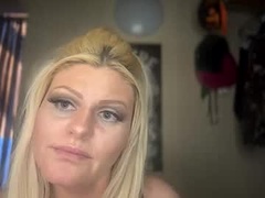 Recent screenshot of honeybuhnny