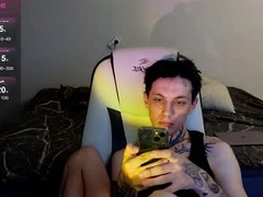 Recent screenshot of hot_adam_20cm