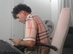 Recent screenshot of hot_bunny777_