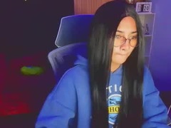 Recent screenshot of hotsexyaprilxxx