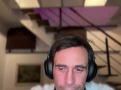 Recent screenshot of hottttel