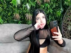 Recent screenshot of isabella_kovaa