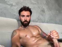 Recent screenshot of italianloverms