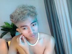 Recent screenshot of jaysee_hugecox